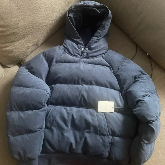 Double Snap Puffer Hoodie from Fall/Winter 2021 collection from Aime Leon Dore - Picture 2 of 9